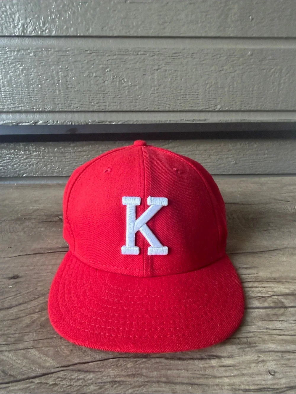 Kith x New Era Men’s Red Hat with White 'K' Logo size 7 5/8
